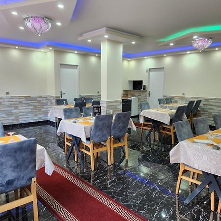 Hotel Harbonnieres Екстер'єр фото